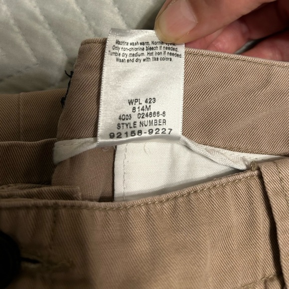 Dockers Women’s Cargo Pants Size 16 Khaki Beige Cotton Relaxed Fit - Picture 15 of 16